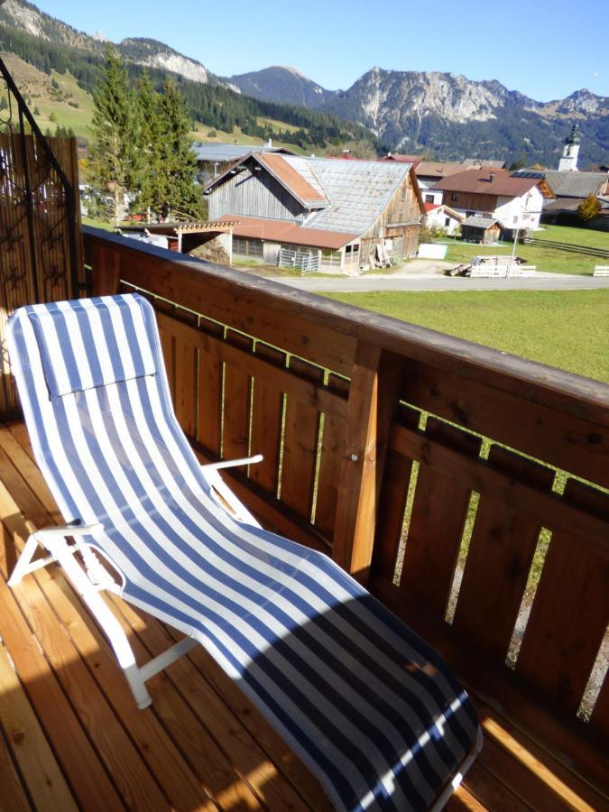 Haus Alpenland Tannheim Exterior photo